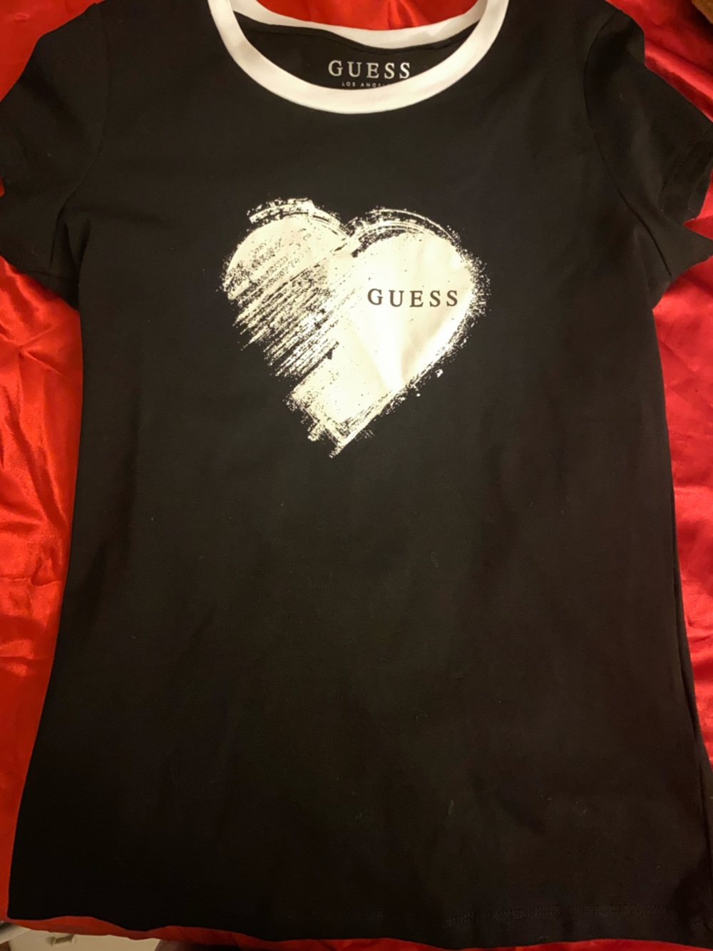 Guess Black Tee with White Heart Crew Neck Trim